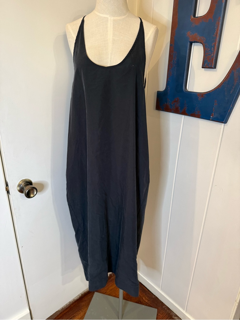silence + noise Urban Outfitters charcoal black slip dress Sz S